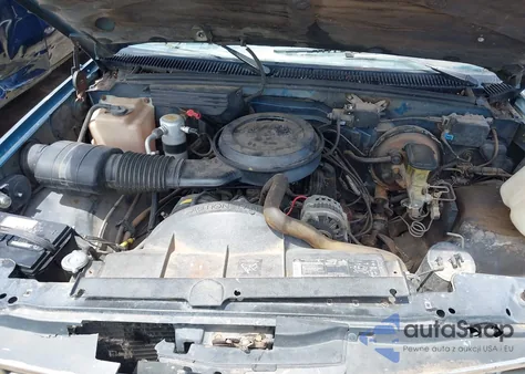 1992 Chevrolet Gmt-400 C1500 из США, поврежденный, VIN 2GCEC19KXN1207949